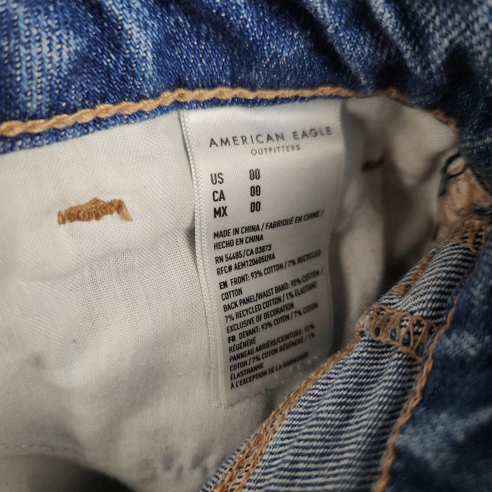 American Eagle Denim Mom Short Womens 00 High Rise Distress STRIGID Cutoff 24x2" - Picture 3 of 12